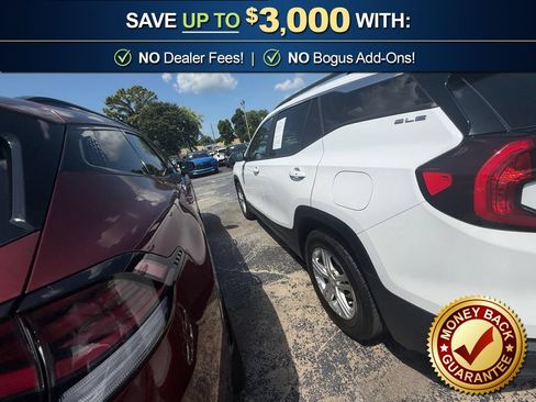 Used 2024 Volkswagen Jetta SE w/ Panoramic Sunroof Package FWD image 32