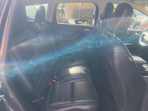 Used 2019 Ford Escape SEL FWD image 23