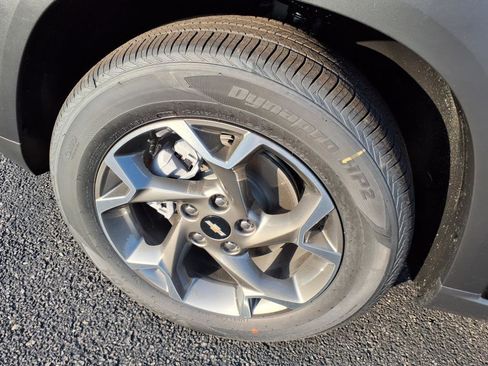 New 2025 Chevrolet Trax LT image 7