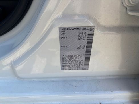 Used 2025 Nissan Altima 2.5 SV FWD image 29