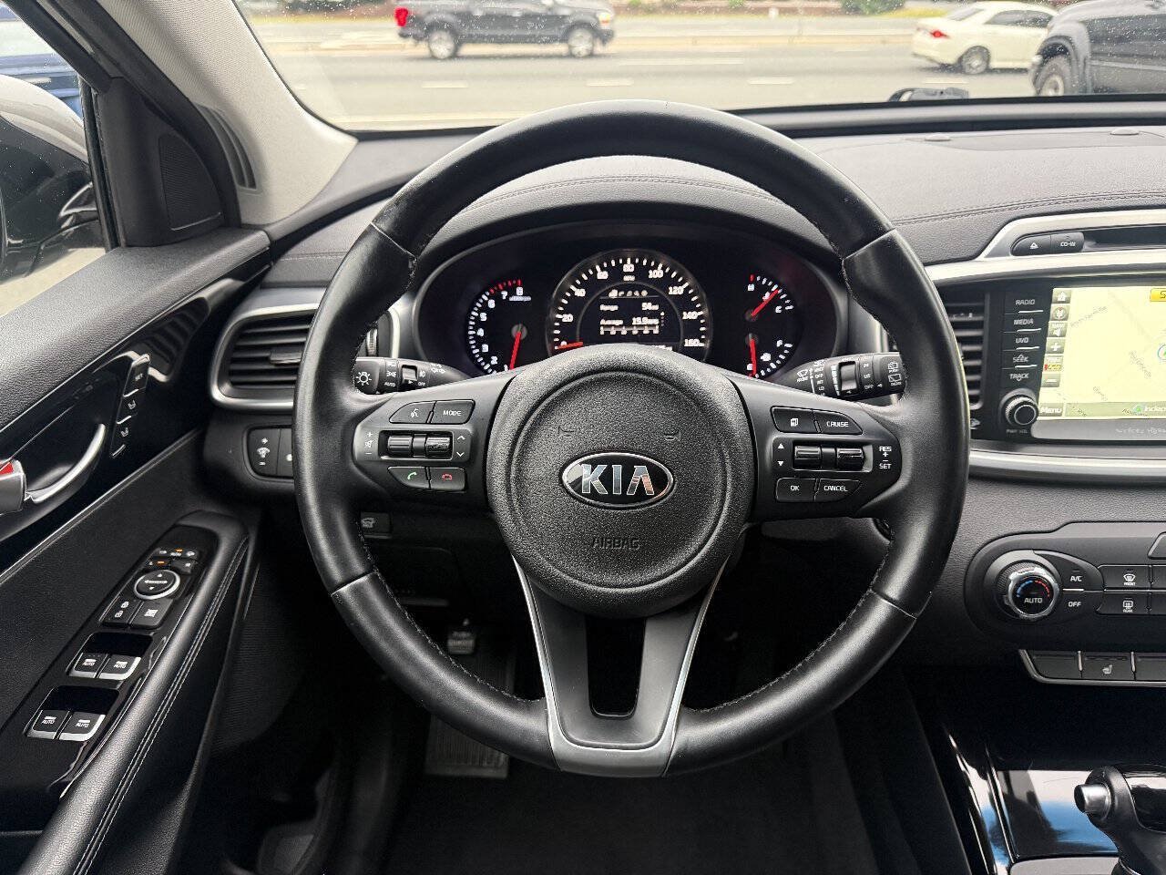 Used 2016 Kia Sorento SX FWD image 20