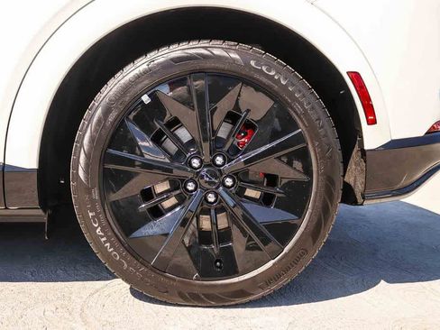 Used 2025 Ford Mustang Mach-E GT w/ Interior Protection Package AWD/4WD image 10