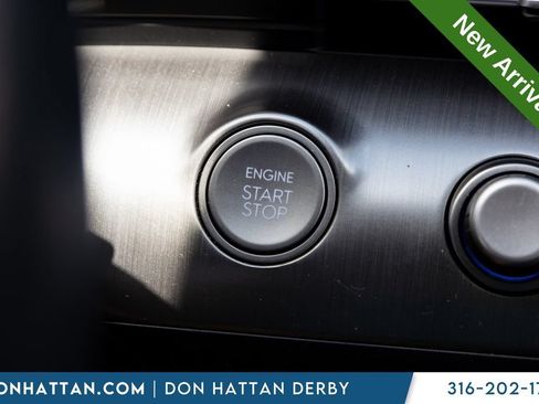 Used 2025 Hyundai Kona SEL FWD image 10