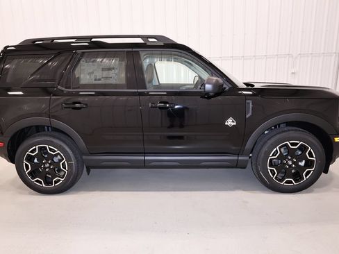 New 2026 Ford Bronco Sport Outer Banks w/ Outer Banks Tech Package+ AWD/4WD image 2
