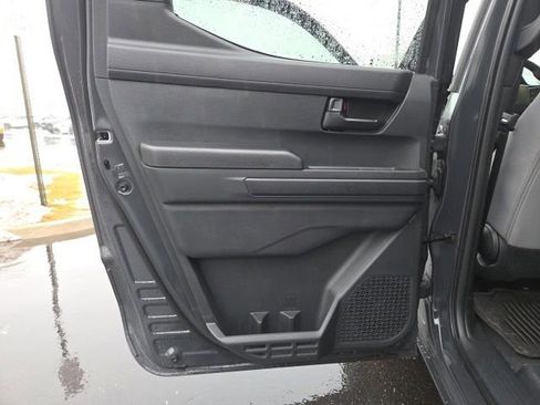 Used 2025 Toyota Tacoma SR5 image 12