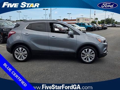 Used 2020 Buick Encore Preferred FWD image 9