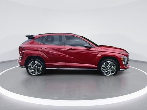 Used 2024 Hyundai Kona N Line image 9