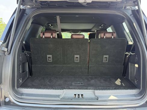 Used 2022 Ford Expedition Limited AWD/4WD image 10