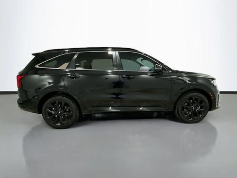 Used 2022 Kia Sorento FWD image 8