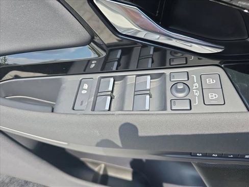 New 2026 Land Rover Range Rover Evoque S AWD/4WD image 28