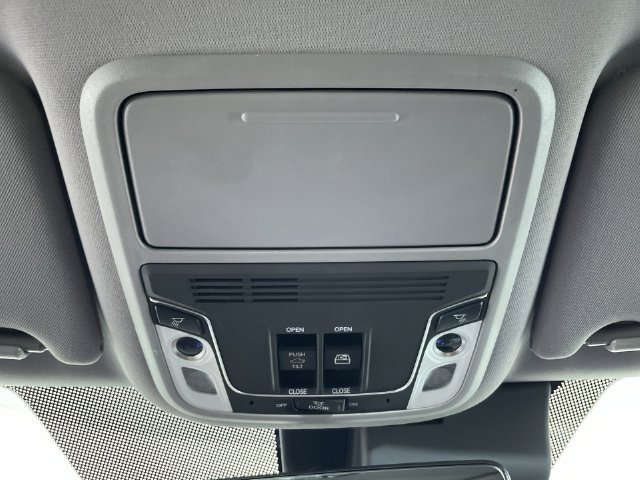 Used 2023 Honda Ridgeline RTL-E image 24