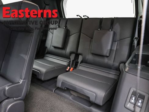 Used 2024 Lexus GX 550 w/ Cold Area Package AWD/4WD image 29