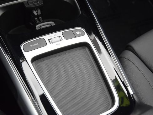 Used 2026 Mercedes-Benz GLB 250 GLB 250 image 32