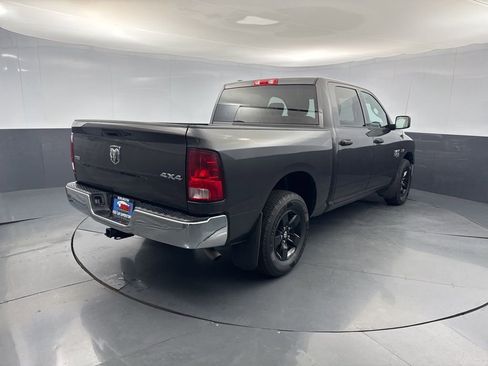 Used 2023 RAM 1500 Classic SLT w/ Protection Group AWD/4WD image 5