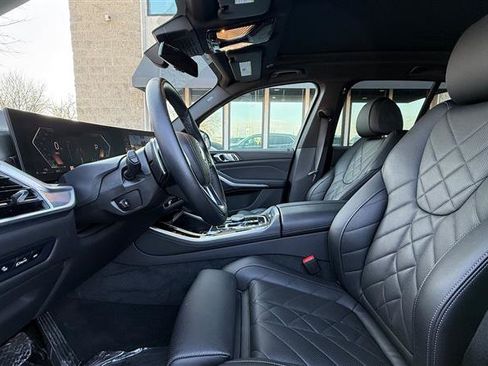 Used 2024 BMW X5 sDrive40i w/ Parking Assistance Package image 11