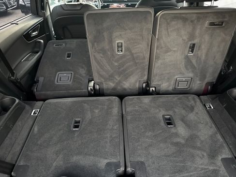 Used 2025 Audi Q7 3.0T Premium Plus w/ Premium Plus Package image 16