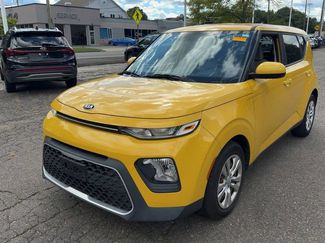 Used 2020 Kia Soul LX FWD video 3