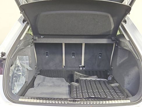 Certified 2025 Audi Q3 2.0T Premium w/ Convenience Package image 15