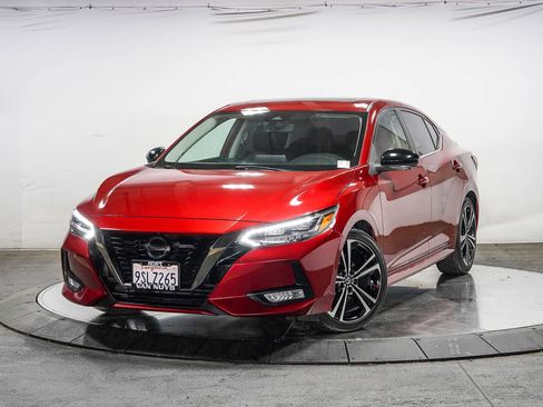 Used 2023 Nissan Sentra SR w/ SR Premium Package FWD image 1
