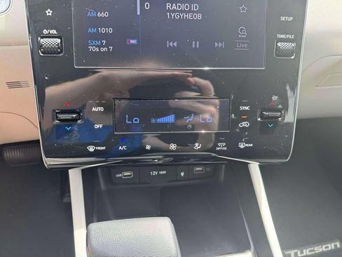Certified 2024 Hyundai Tucson SEL AWD/4WD image 28