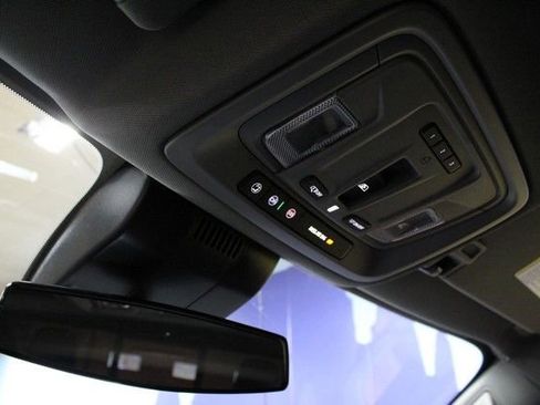 New 2026 GMC Sierra 1500 Elevation image 28