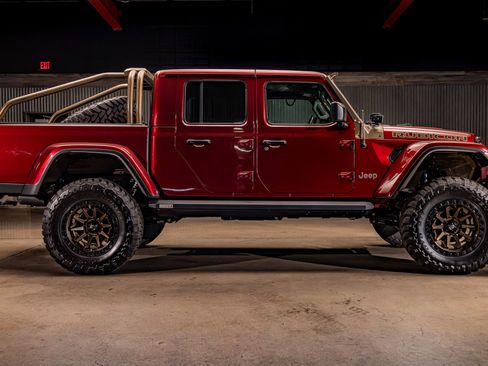 Used 2021 Jeep Gladiator Rubicon AWD/4WD image 11