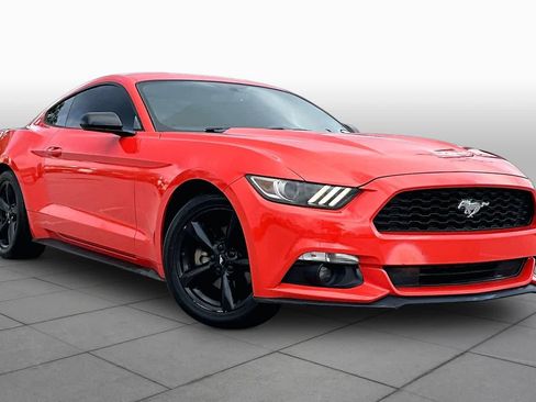 Used 2016 Ford Mustang Coupe w/ Equipment Group 051A RWD image 3