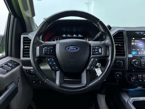 Used 2018 Ford F150 XLT w/ Equipment Group 302A Luxury AWD/4WD image 20