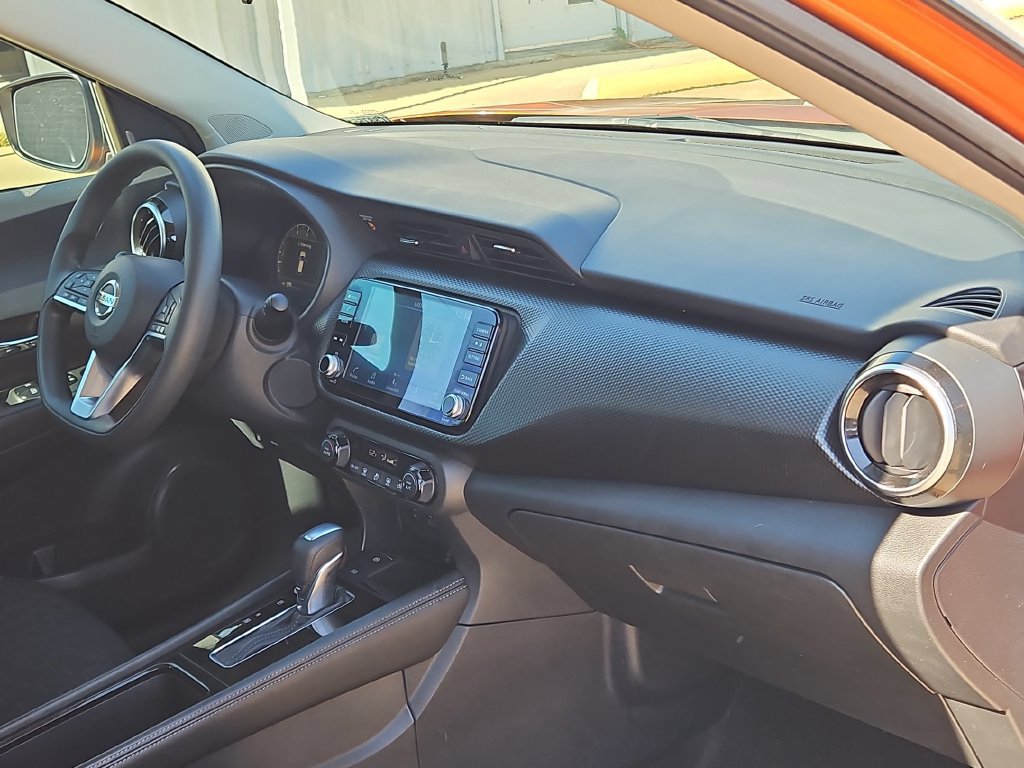 Used 2021 Nissan Kicks SV FWD image 30