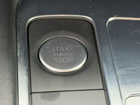 Used 2023 INFINITI QX60 Luxe w/ Performance Audio Package image 24