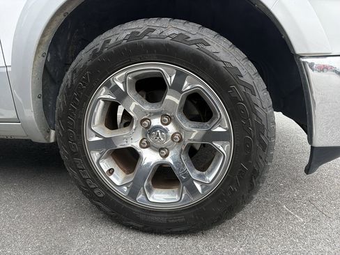 Used 2016 RAM 1500 Laramie image 14