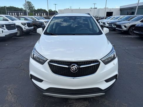 Used 2022 Buick Encore Preferred w/ Safety Package FWD image 3