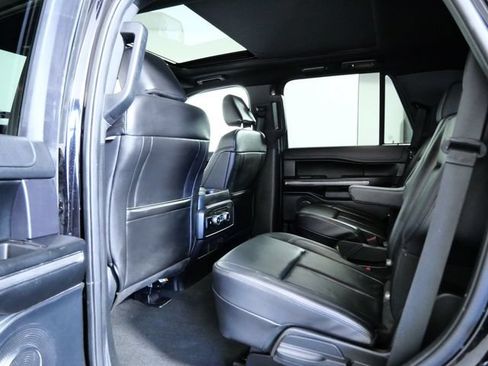 Certified 2021 Ford Expedition XLT w/ Black Accent Package AWD/4WD image 13
