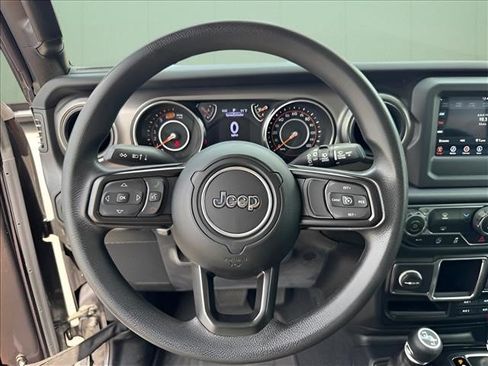 Used 2023 Jeep Wrangler Sport AWD/4WD image 26