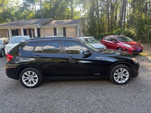 Used 2013 BMW X1 xDrive28i w/ Premium Pkg AWD/4WD image 7