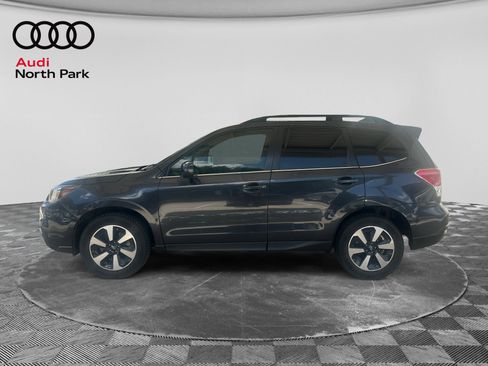 Used 2018 Subaru Forester 2.5i Limited AWD/4WD image 2