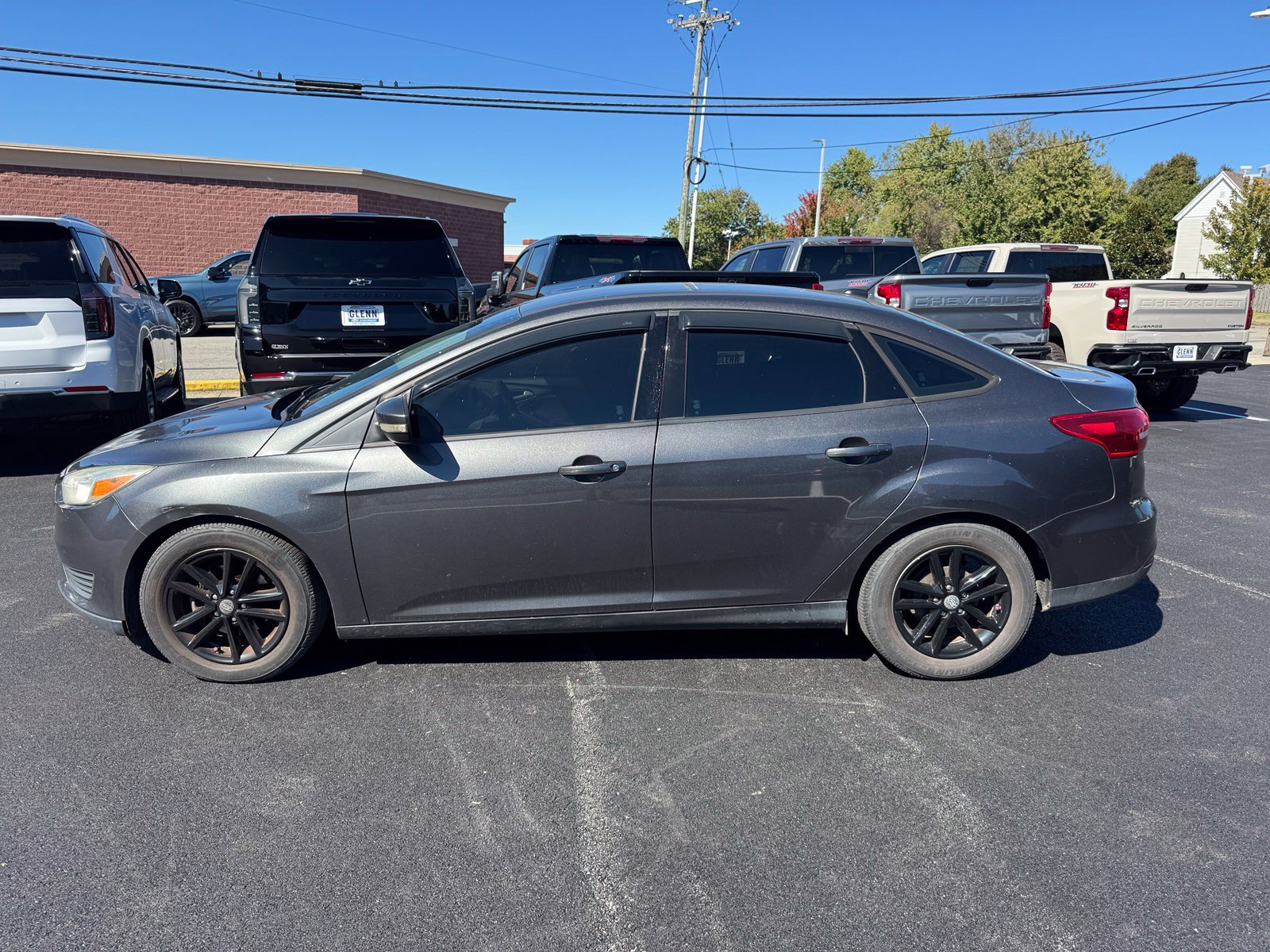 Used 2016 Ford Focus SE FWD image 3