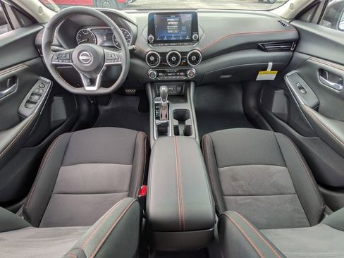 New 2025 Nissan Sentra SR image 26