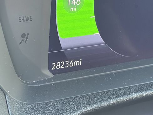 Used 2022 Chevrolet Bolt LT FWD image 14