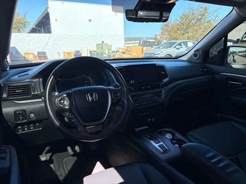 Used 2023 Honda Ridgeline RTL-E image 10