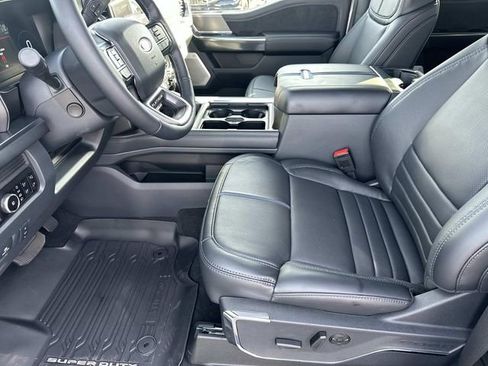 New 2026 Ford F250 Platinum image 19