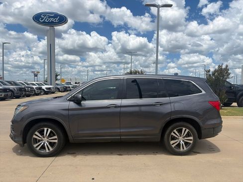 Used 2016 Honda Pilot EX image 5