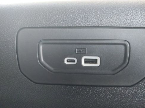 New 2025 Jeep Grand Cherokee L Altitude image 43