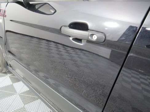 Used 2023 Ford Transit Connect XL image 23