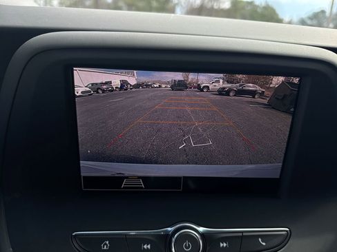 Used 2022 Chevrolet Camaro LT image 28