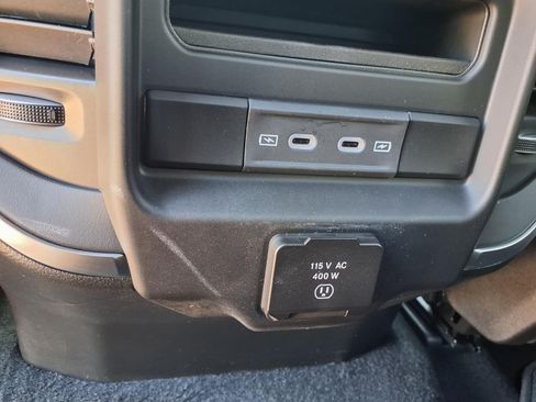 New 2026 RAM 1500 Big Horn AWD/4WD image 18
