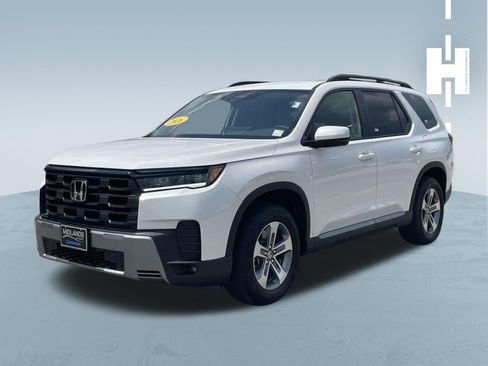 Used 2026 Honda Pilot EX-L image 3