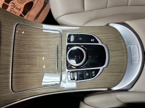 Used 2018 Mercedes-Benz GLC 300 image 20