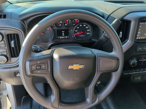 Used 2021 Chevrolet Silverado 1500 Custom image 8