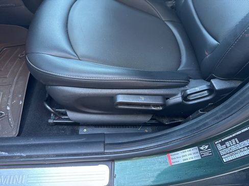 Used 2017 MINI Cooper 4-Door Hardtop image 32